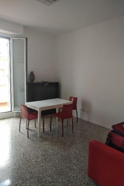 Apartment Via Raffaele Balestra Rome Bagian luar foto
